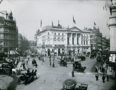 Paviljoen, Piccadilly, Londen door English Photographer